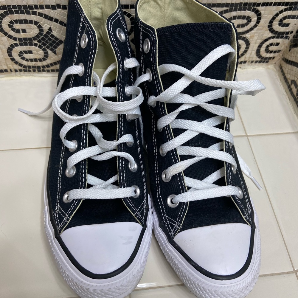 black high top converse